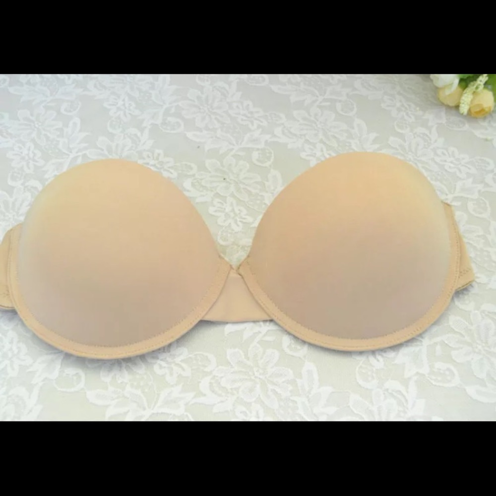 NUDE Backless & Strapless PushUp Bra - Picture 5 of 6